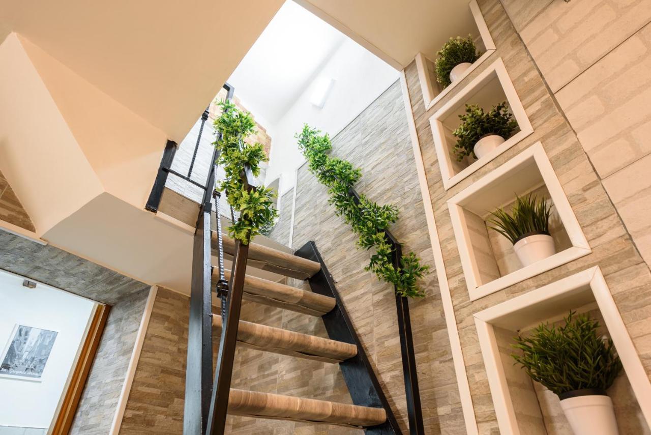 Esse Home Неаполь Экстерьер фото