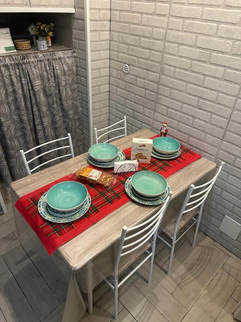 Esse Home Неаполь Экстерьер фото